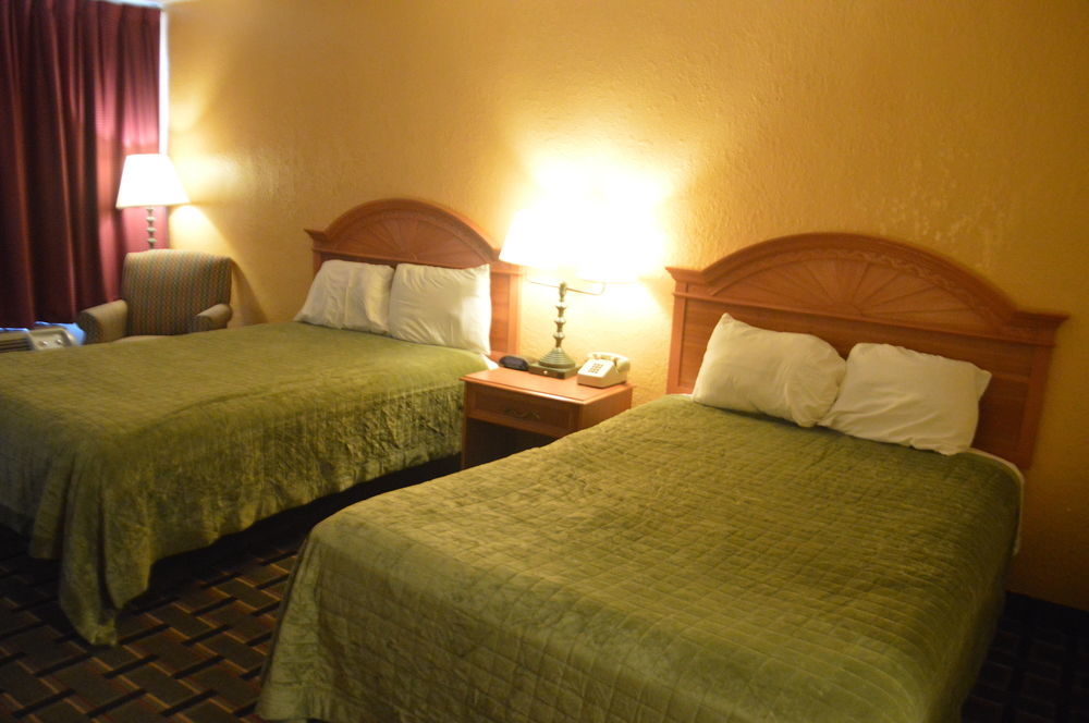 Rodeway Inn Denmark-Jackson Buitenkant foto