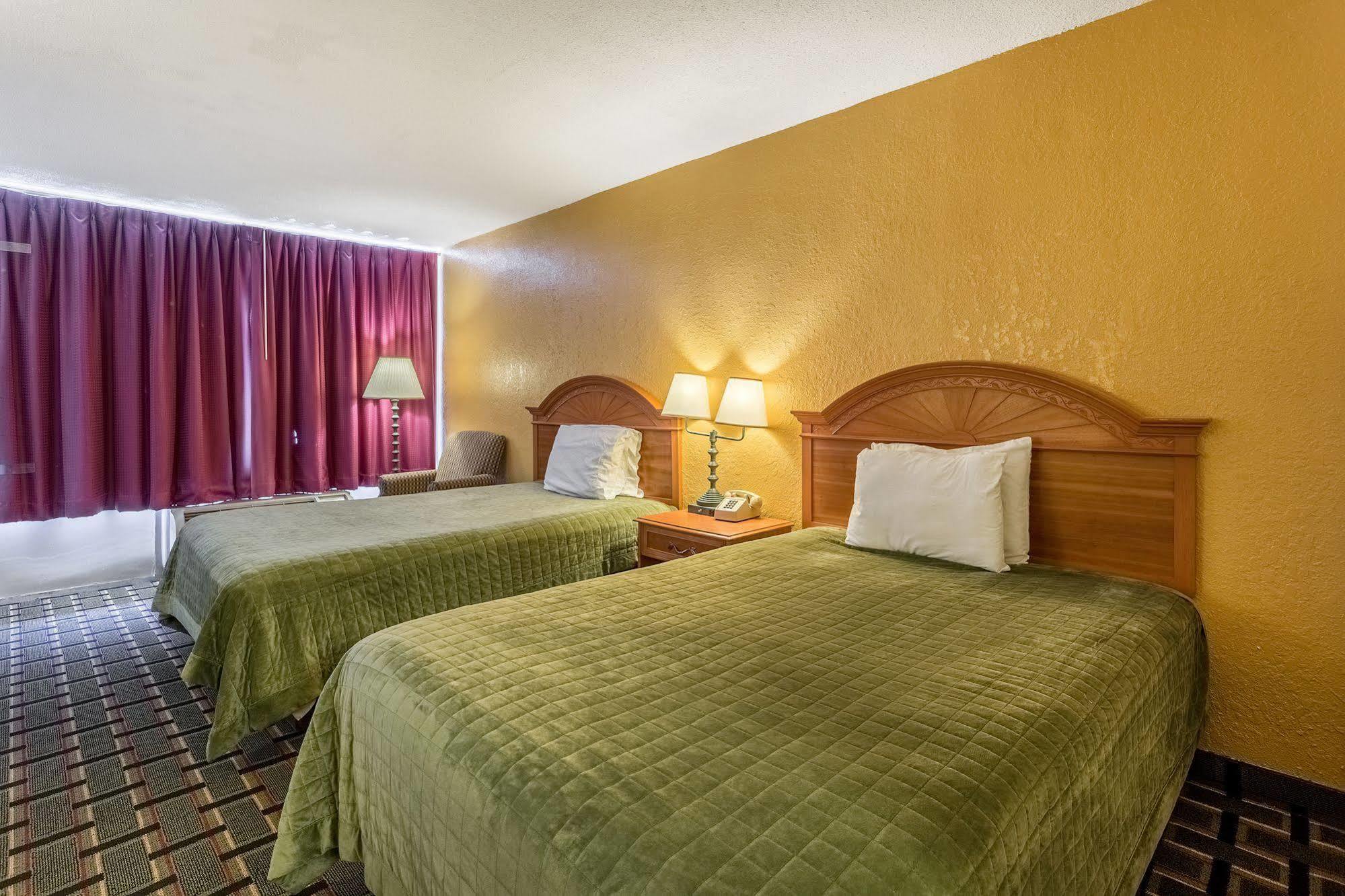 Rodeway Inn Denmark-Jackson Buitenkant foto
